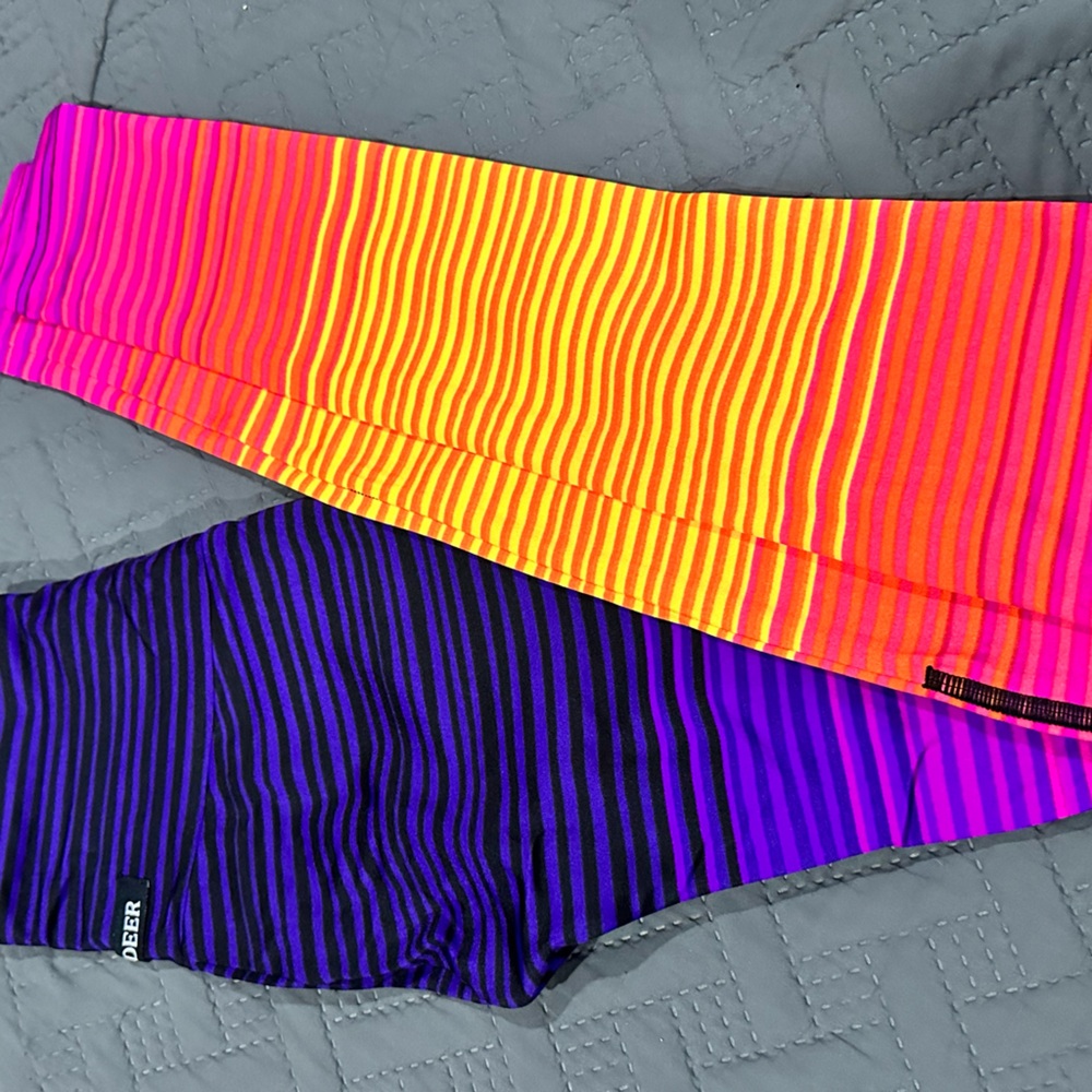 K-DEER K Deer Full Length Sunset LOVELY Leggings Yoga Workout Pants Small NWOT